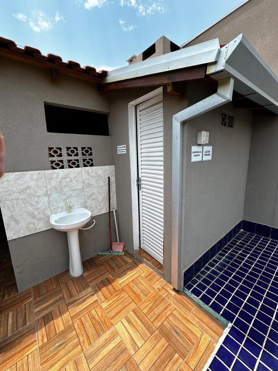 Holiday home Casa Grande Com Piscina E Churrasqueira *